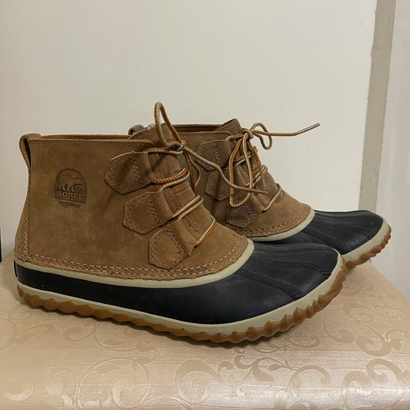 Sorel Shoes - Sorel Women's Out N About Leather Rain Snow Boot